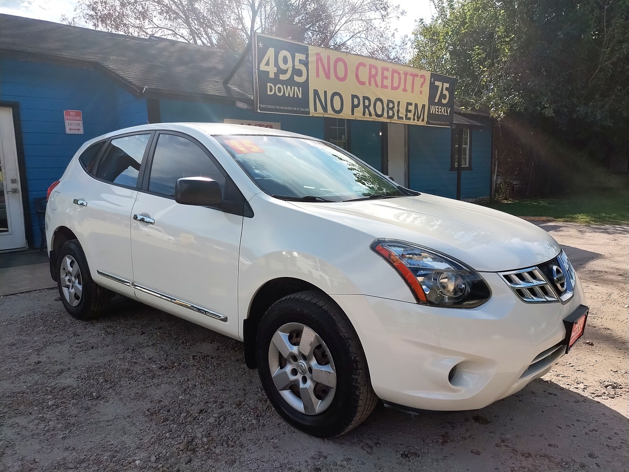 photo of 2014 Nissan Rogue S 2WD