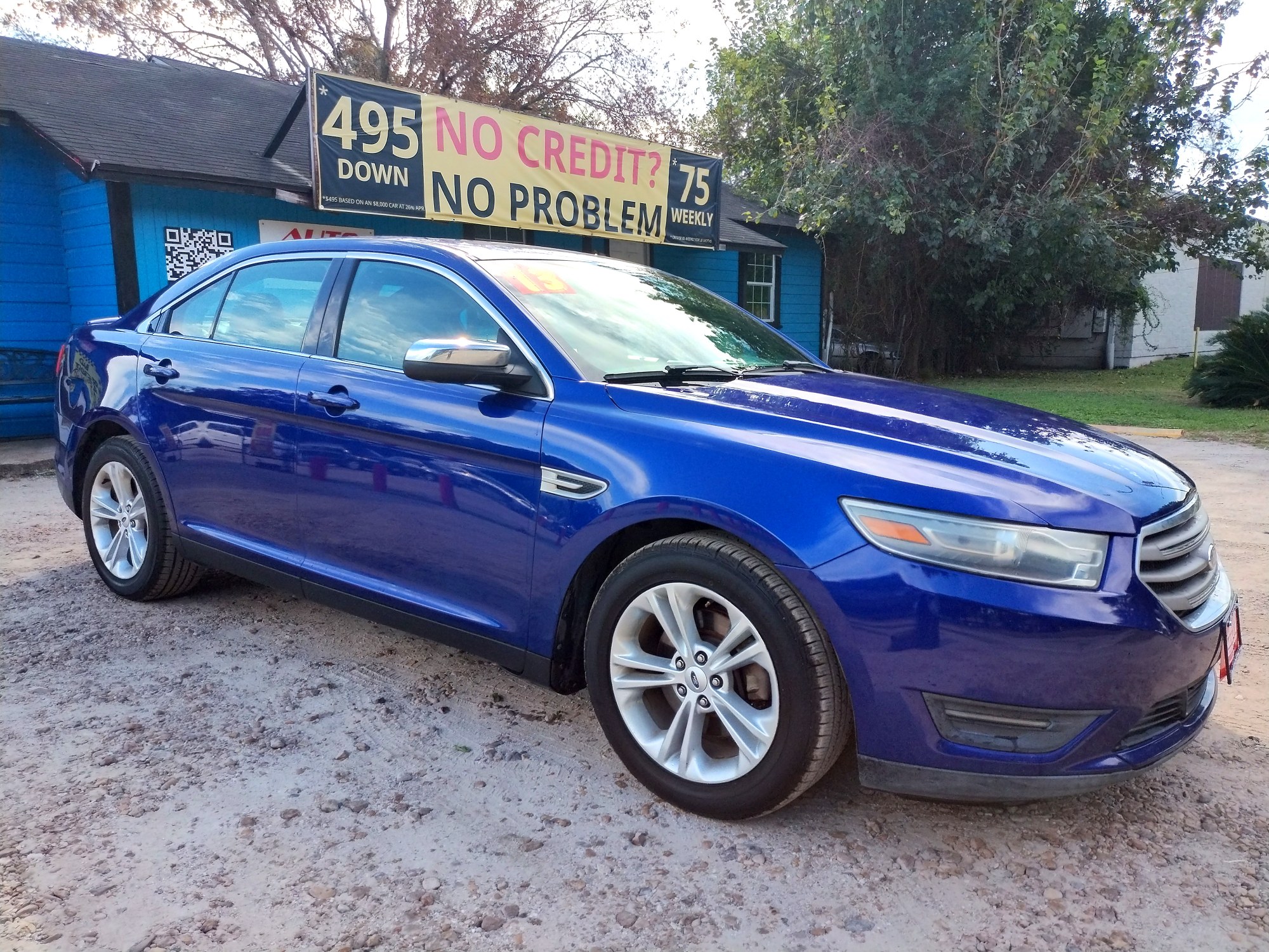 photo of 2013 Ford Taurus SEL FWD